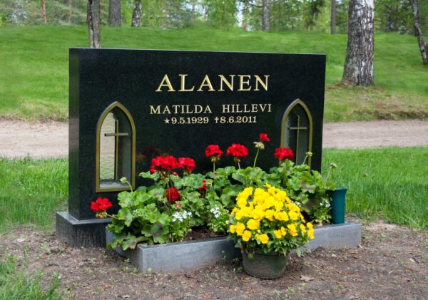 Hautakivi "Alanen"