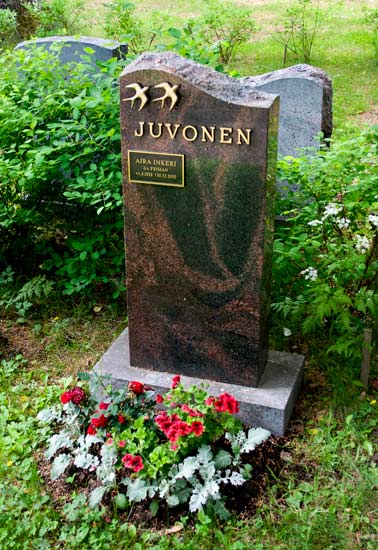Hautakivi "Juvonen"