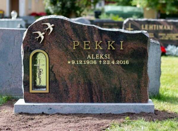 Hautakivi "Pekki"