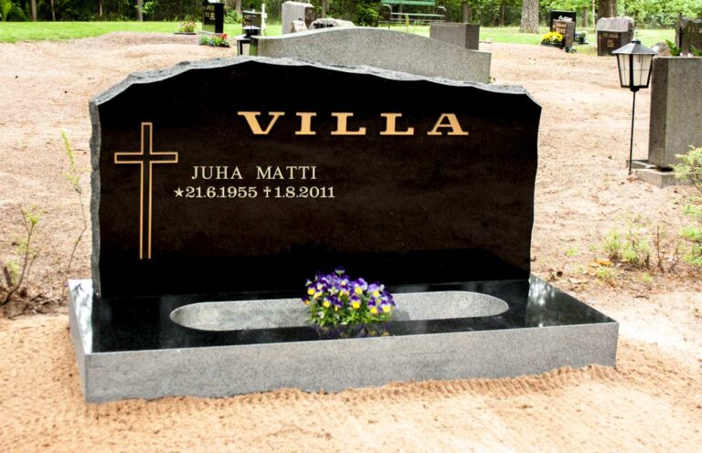 Hautakivi "Villa"